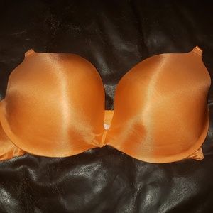 Cacique Deep Plunge Bra 40DDD Orange